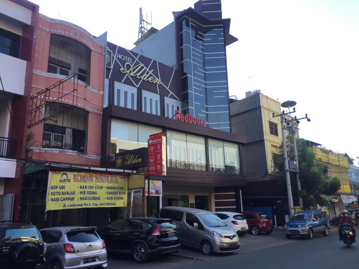 Reddoorz Plus @ Hotel Alden Makassar Exterior photo
